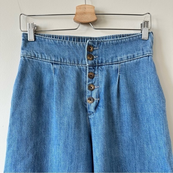 HOLLISTER Ultra High Rise Culottes in Medium Wash (Size:Small) - Picture 8 of 11